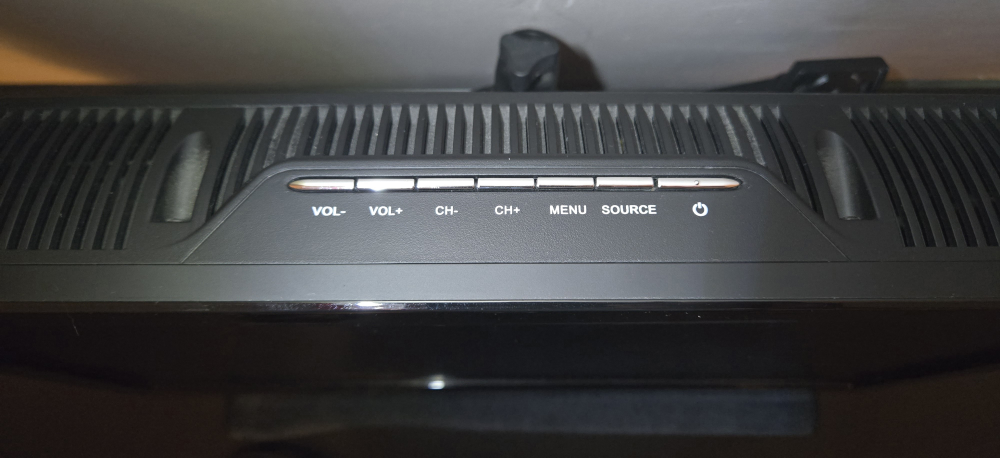 RCA 21" Wall-Mount TV + Remote + Power Adapter - photo 5