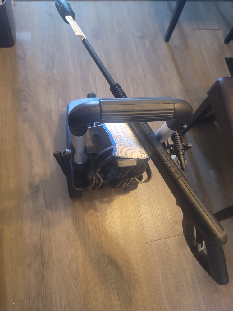 Simoniz 1800 PSI Electric Pressure Washer - photo 2