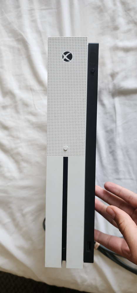 Xbox One S Console with Controller & Games - photo 3