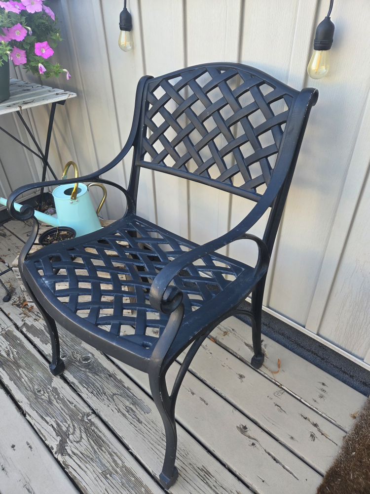 Black Metal Outdoor Patio Chair