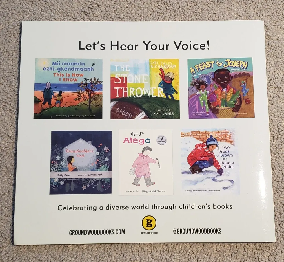 Malaika's Costume Children's Book image indicator(2)