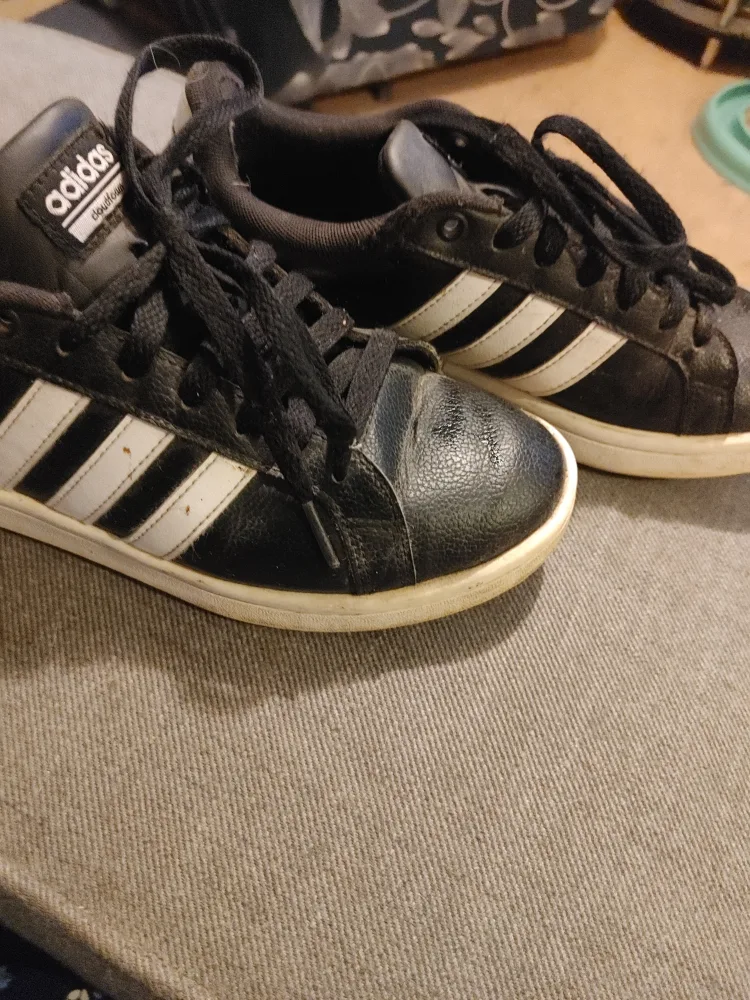 Adidas Cloudfoam Black Sneakers Size 7 thumbnail