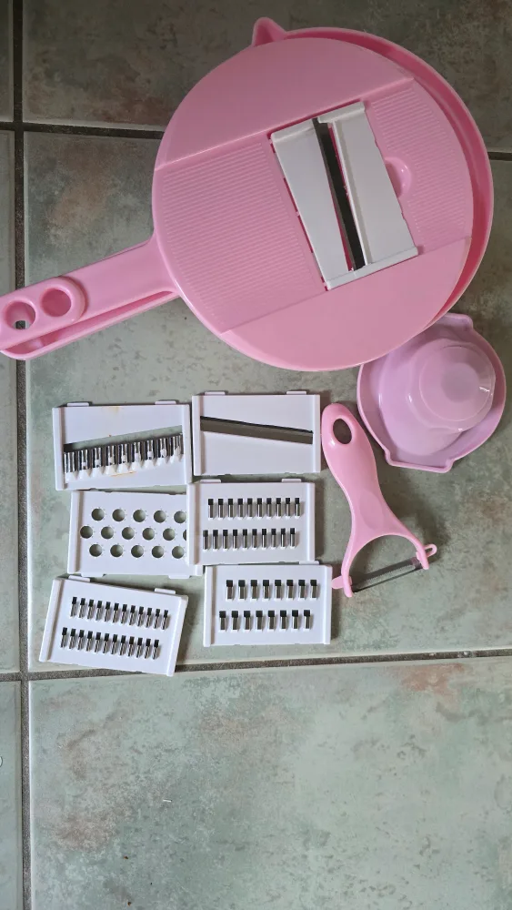 Pink Multifunctional Vegetable Slicer
