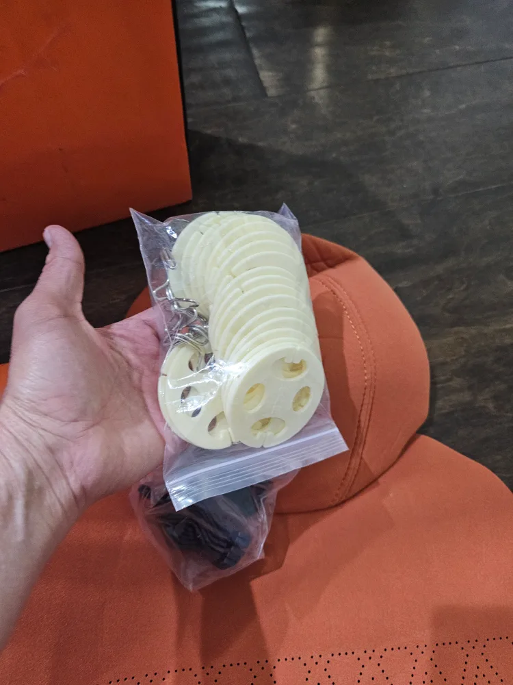 CUSTOMIZED SEAT COVER (New never used in box) image indicator(9)