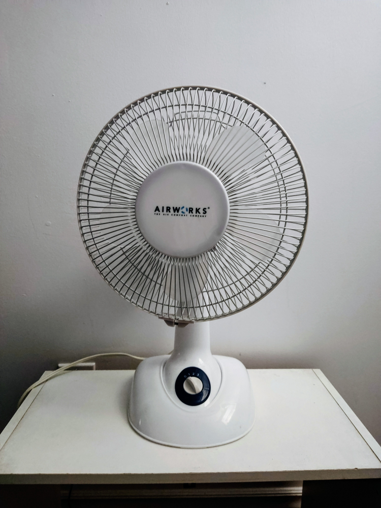 Table Fan - Airworks White