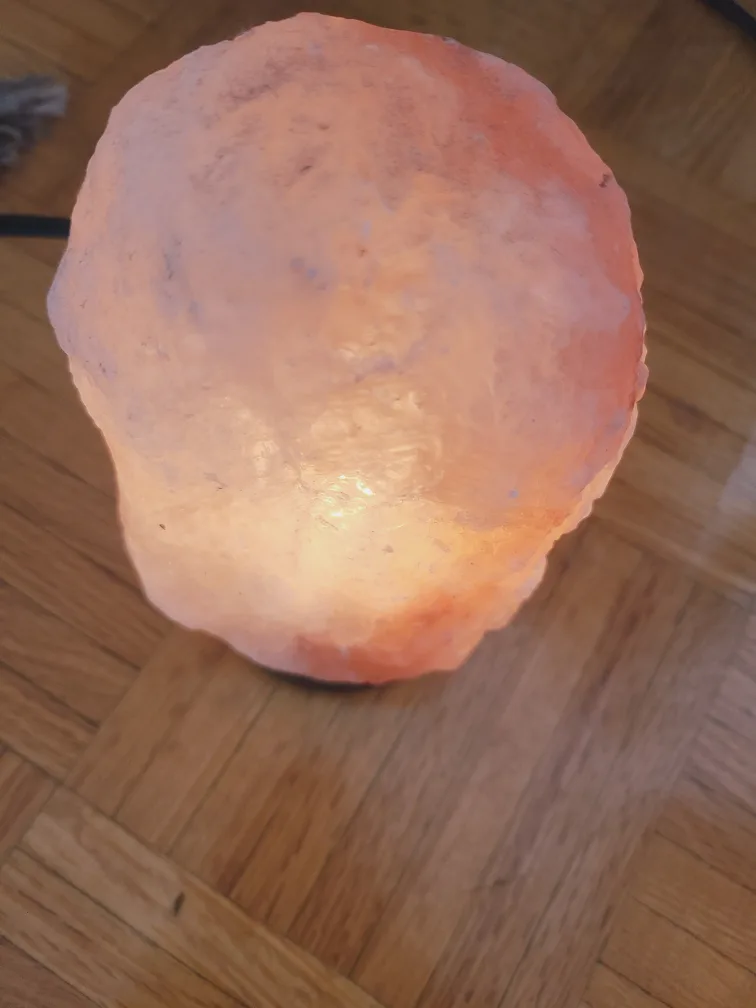 Himalayan Salt Lamp thumbnail