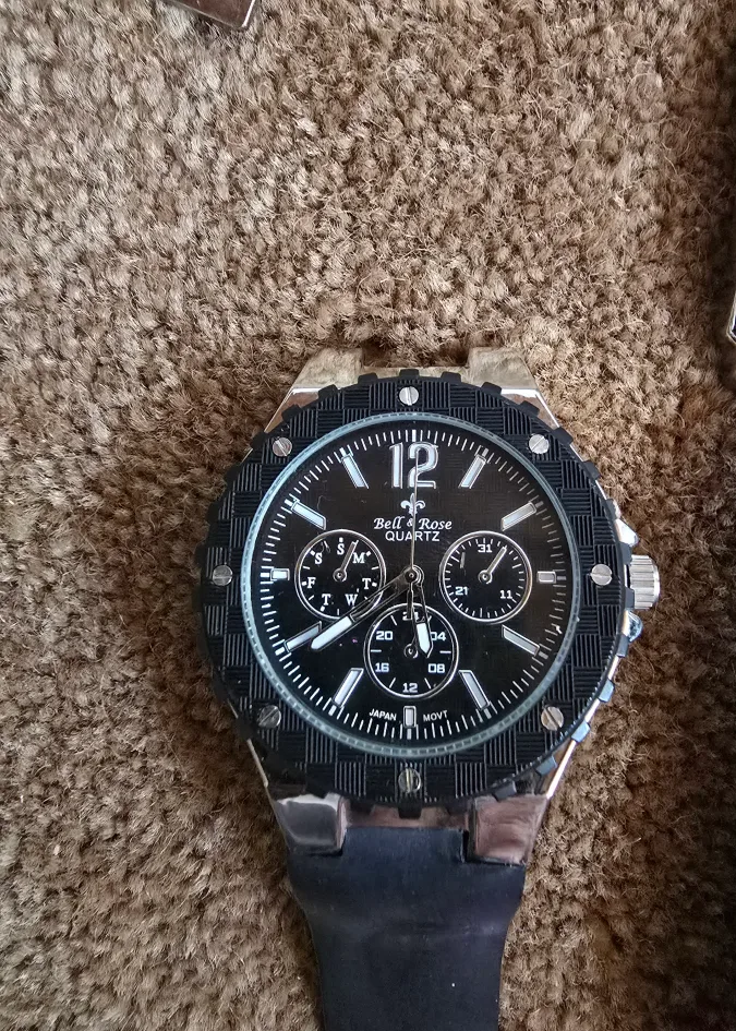 3 Watches Bell & Rose Quartz Kenneth Cole image indicator(4)