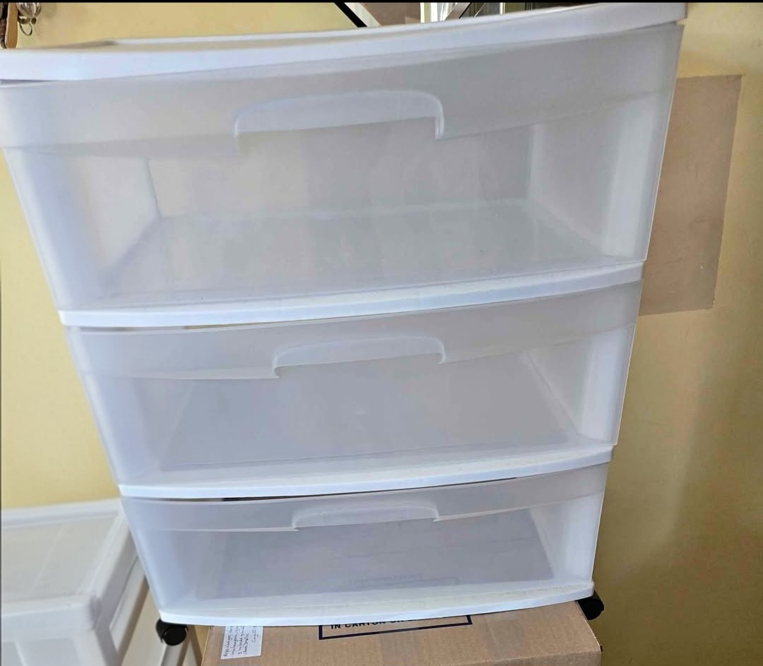 Sterilite 3-Drawer Wide Storage Carts on wheels - photo 2