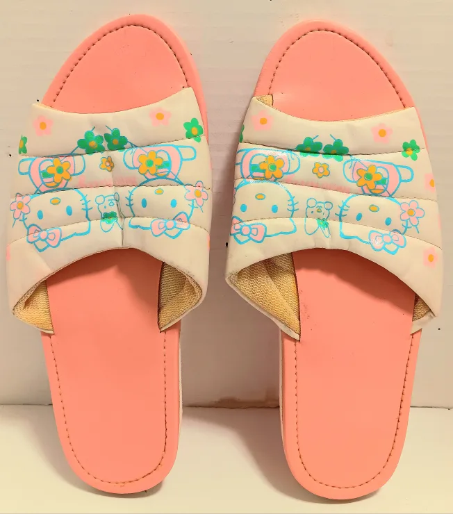 🩴Hello Kitty Pink Sandals Size 6🩴 thumbnail