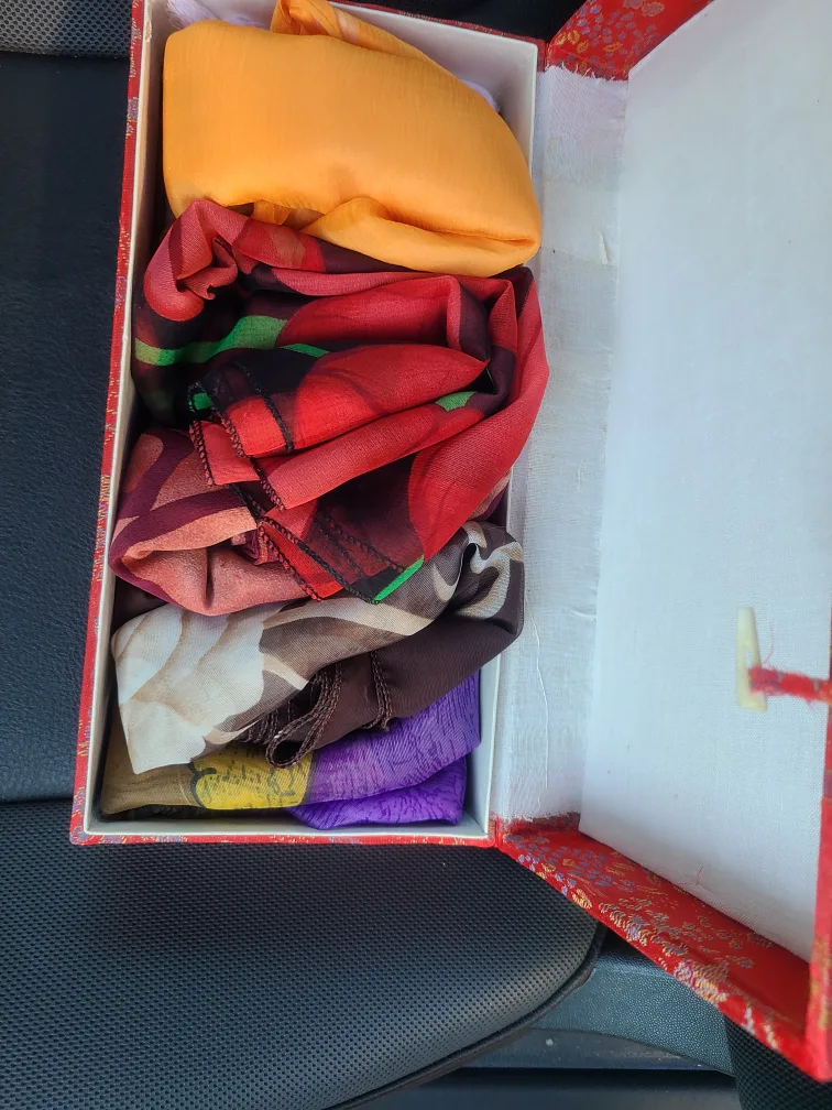 Free Assorted Scarves thumbnail
