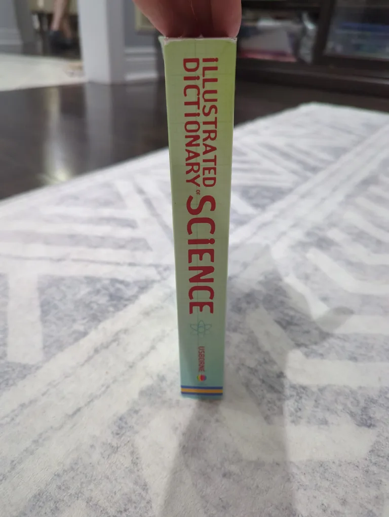 The Usborne Illustrated Dictionary of Science image indicator(2)