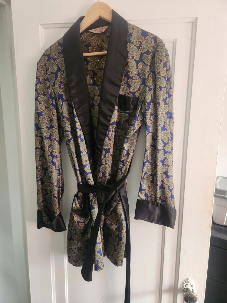 Smoking jacket men's. 1950s,  vintage silk, "Mister Ease" thumbnail