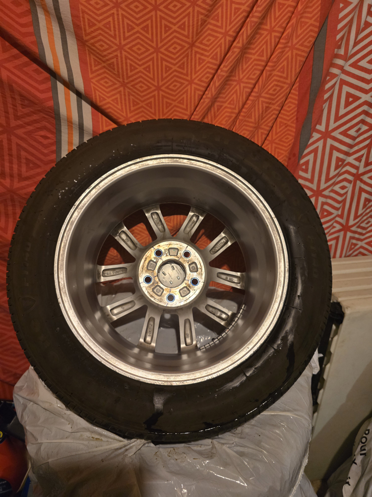 Honda Rim with Firestone Tire 215/55R16 - photo 4
