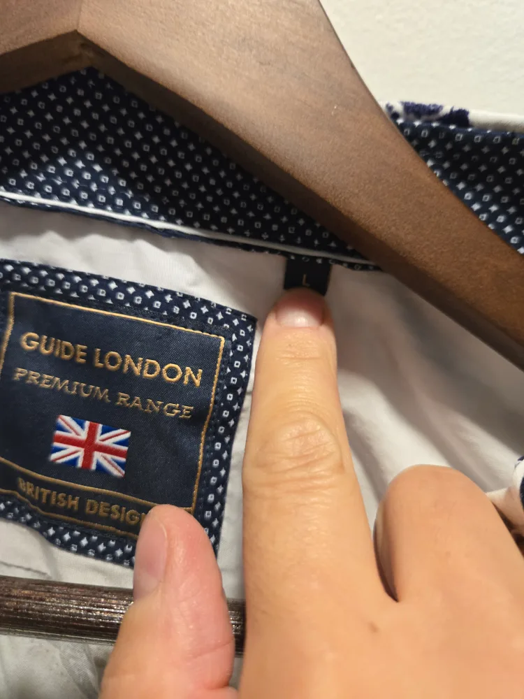 Guide London Premium Range Shirt - Size L image indicator(3)
