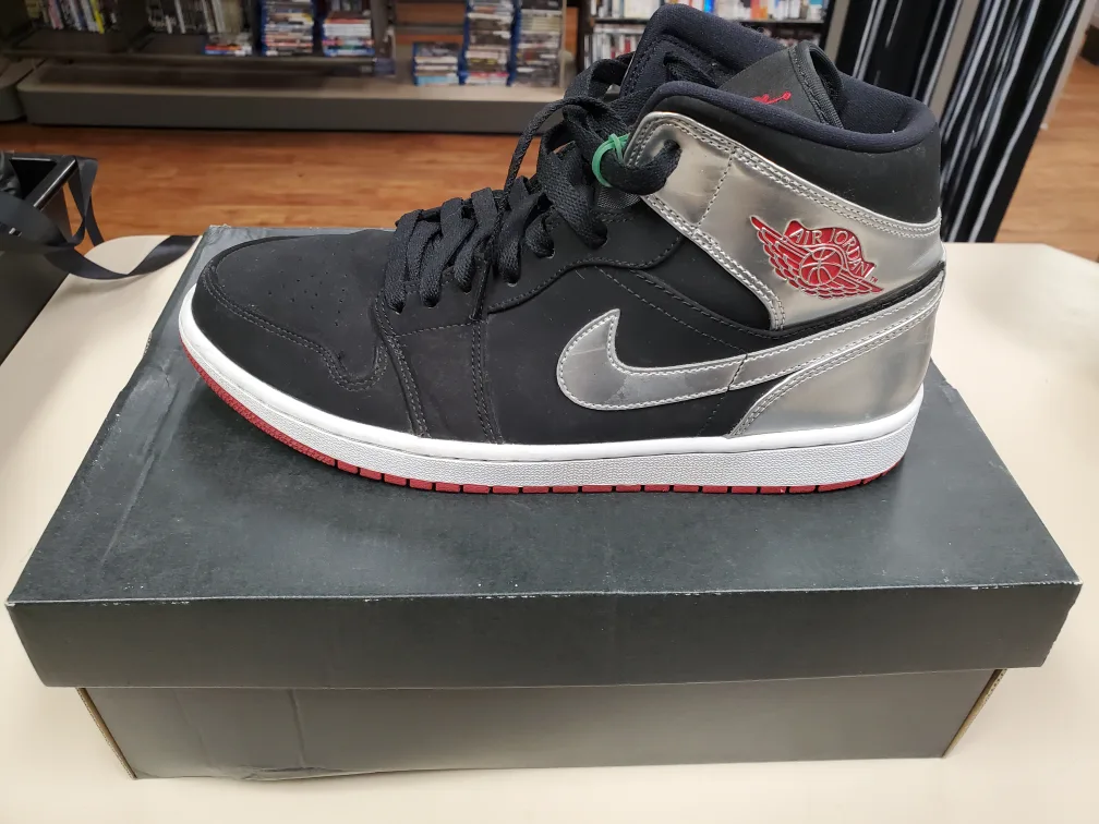 Air Jordan 1 Mid Black Silver thumbnail