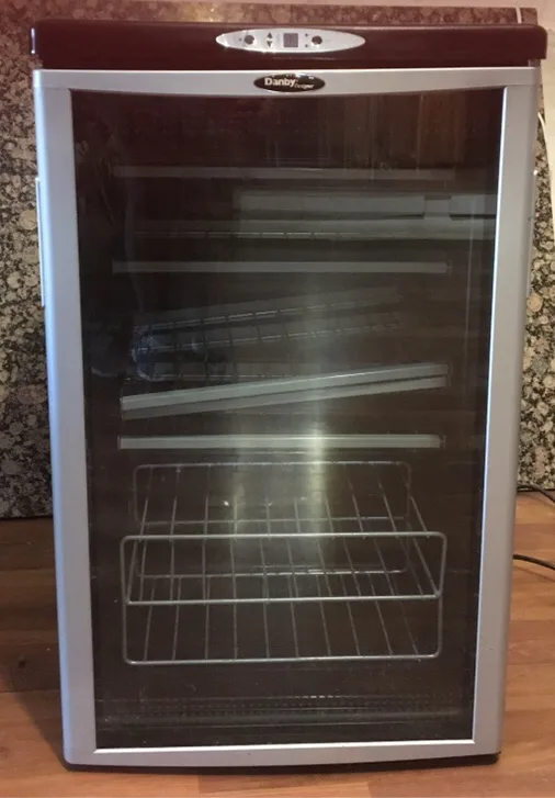 Danby Wine Cooler thumbnail
