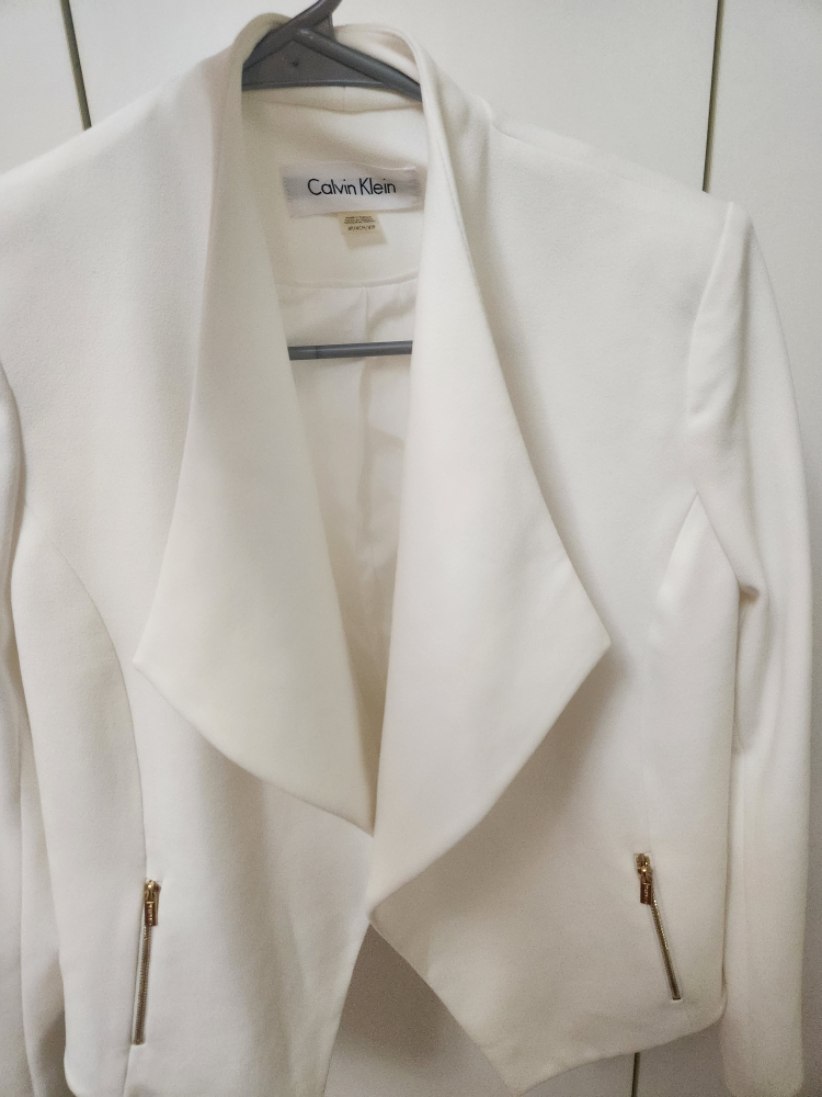 Calvin Klein White Blazer - Size 4P