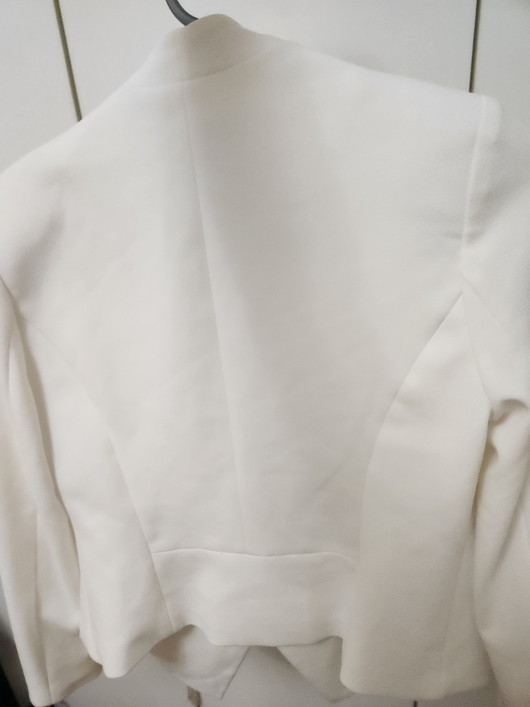 Calvin Klein White Blazer - Size 4P - photo 3