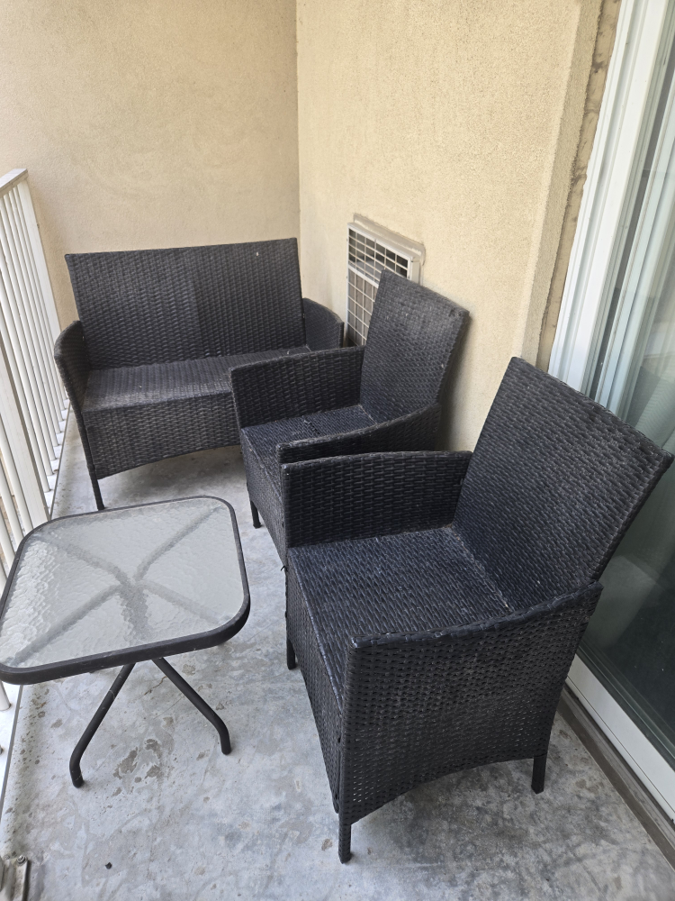 Moving Sale Wicker Patio Set - Loveseat, Chairs & Table