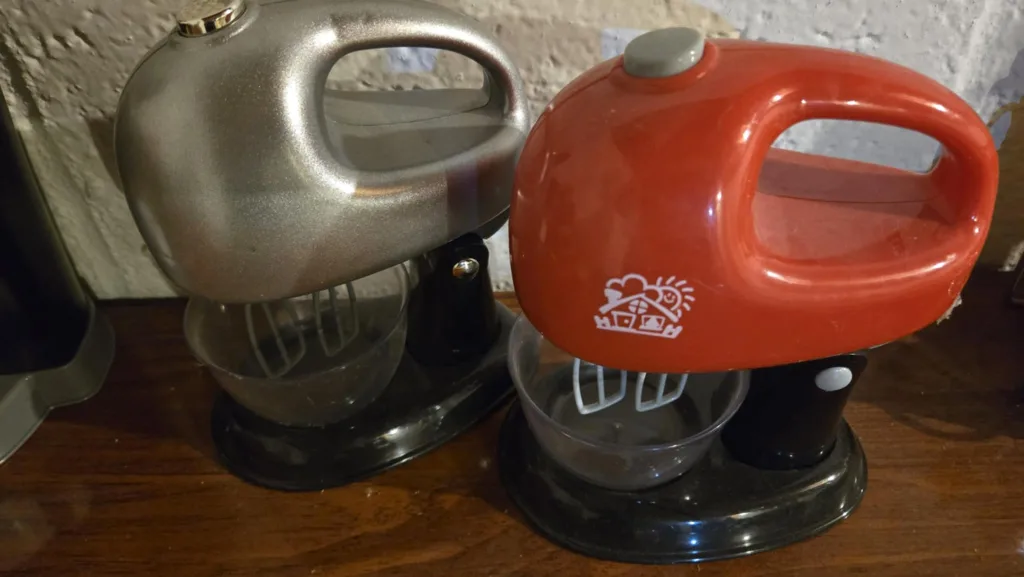 Play Food, Mixer, Pizza, and Kitchen Set image indicator(4)