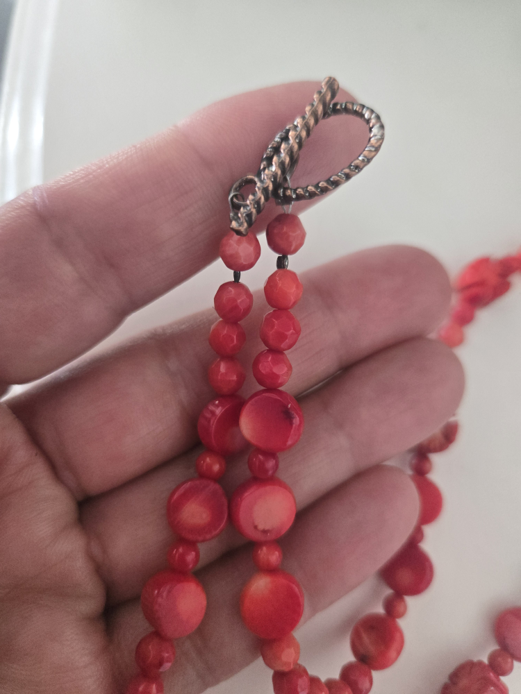 Red Coral Beaded Necklace - photo 3