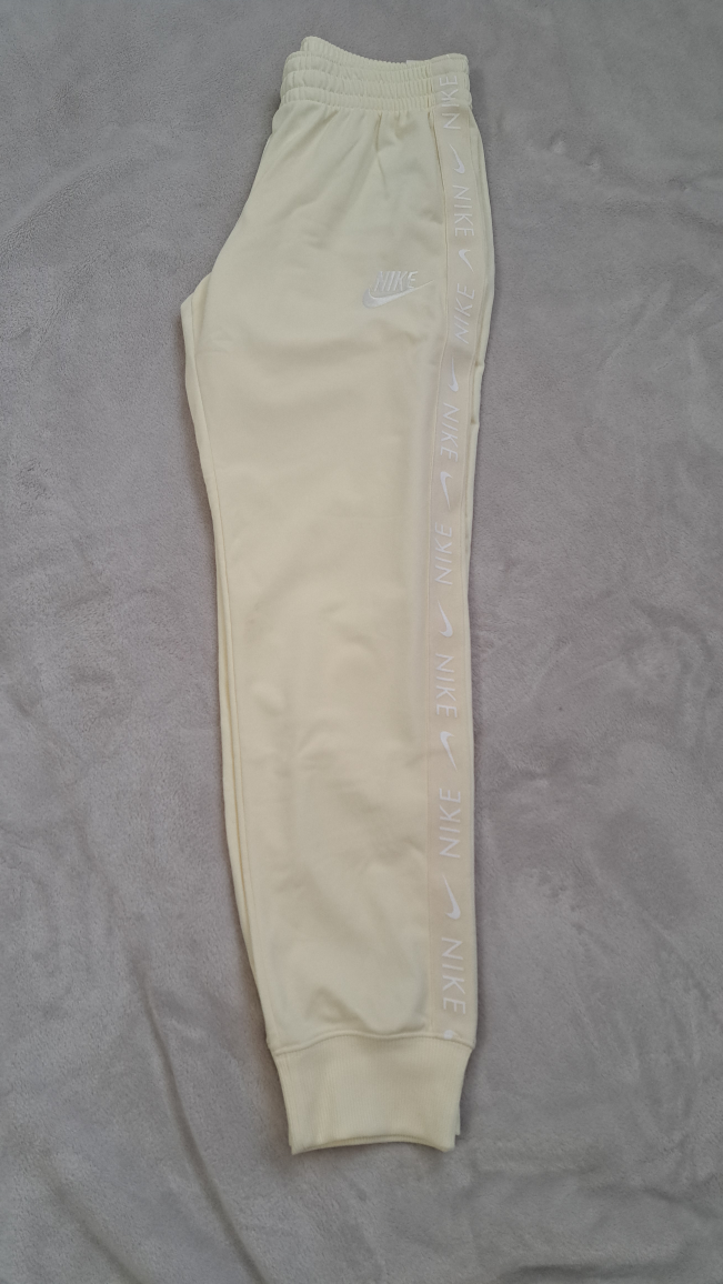 Nike Sportswear Tracksuit - Size Kid's XL - Pale Yellow - photo 5