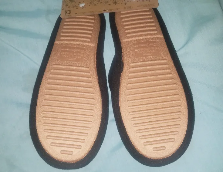 Black Mens Dearfoams  Slippers Scuffs House Shoes Size M image indicator(5)