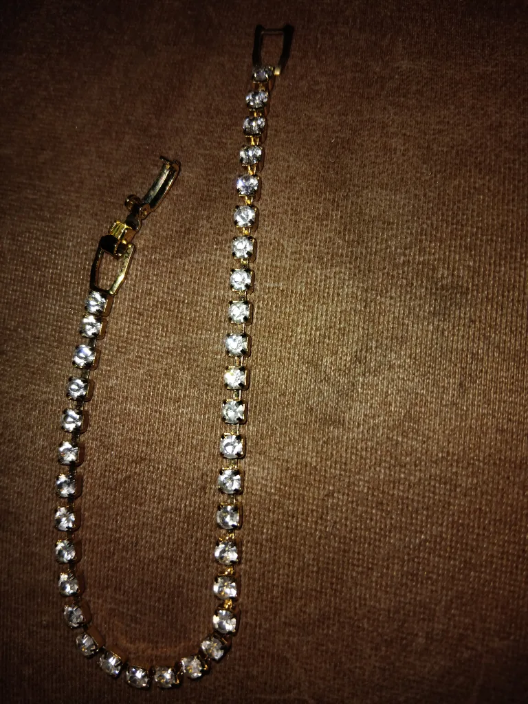 Gold Tone Rhinestone Bracelet thumbnail