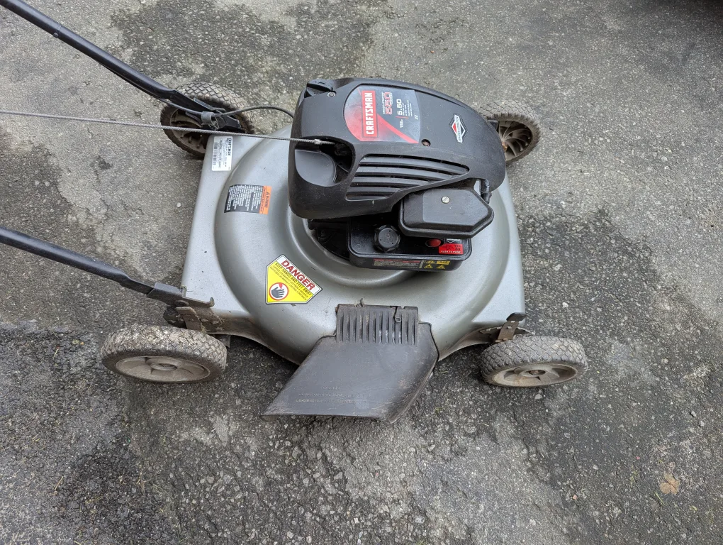 Craftsman Lawnmower 550 Series 22' thumbnail