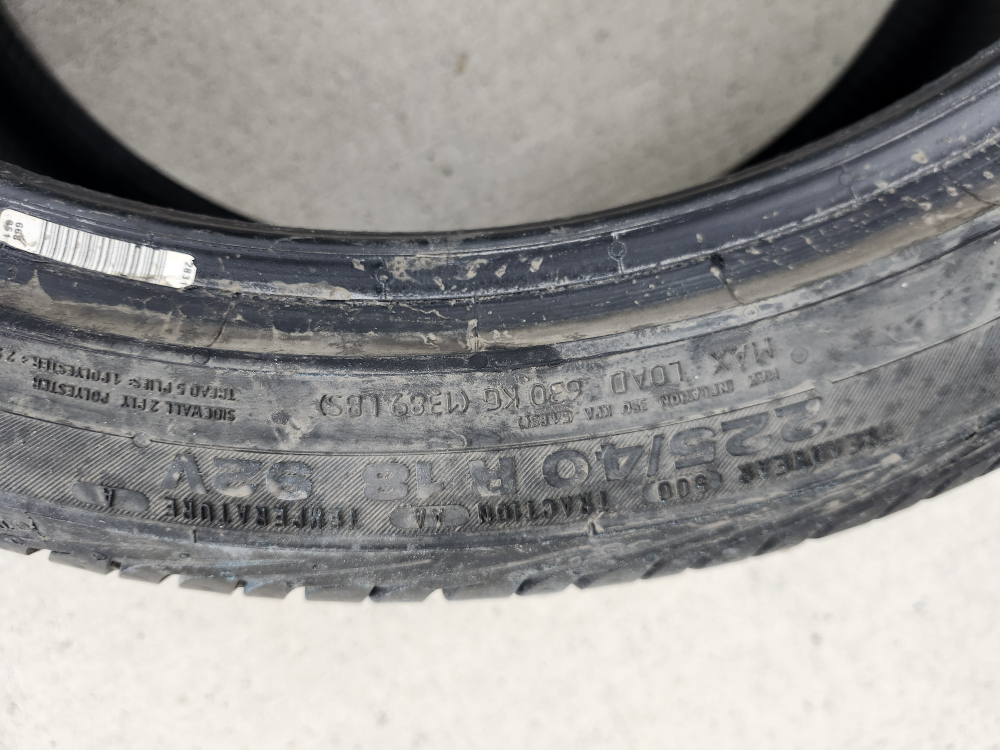 Set of 225/40 R18 - photo 4