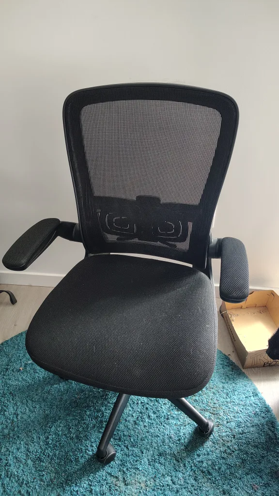 Black Office Chair thumbnail