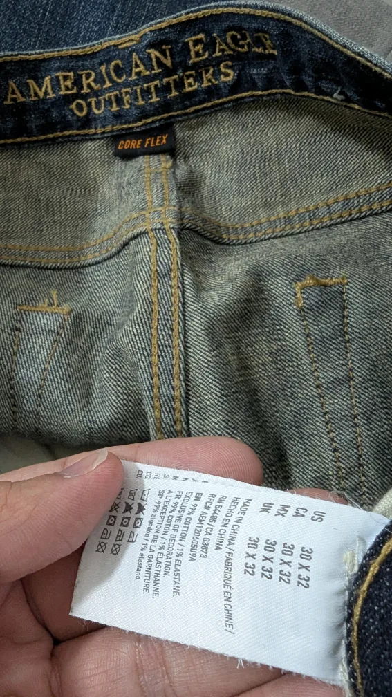 American Eagle Outfitters Core Flex Jeans 30x32 image indicator(2)