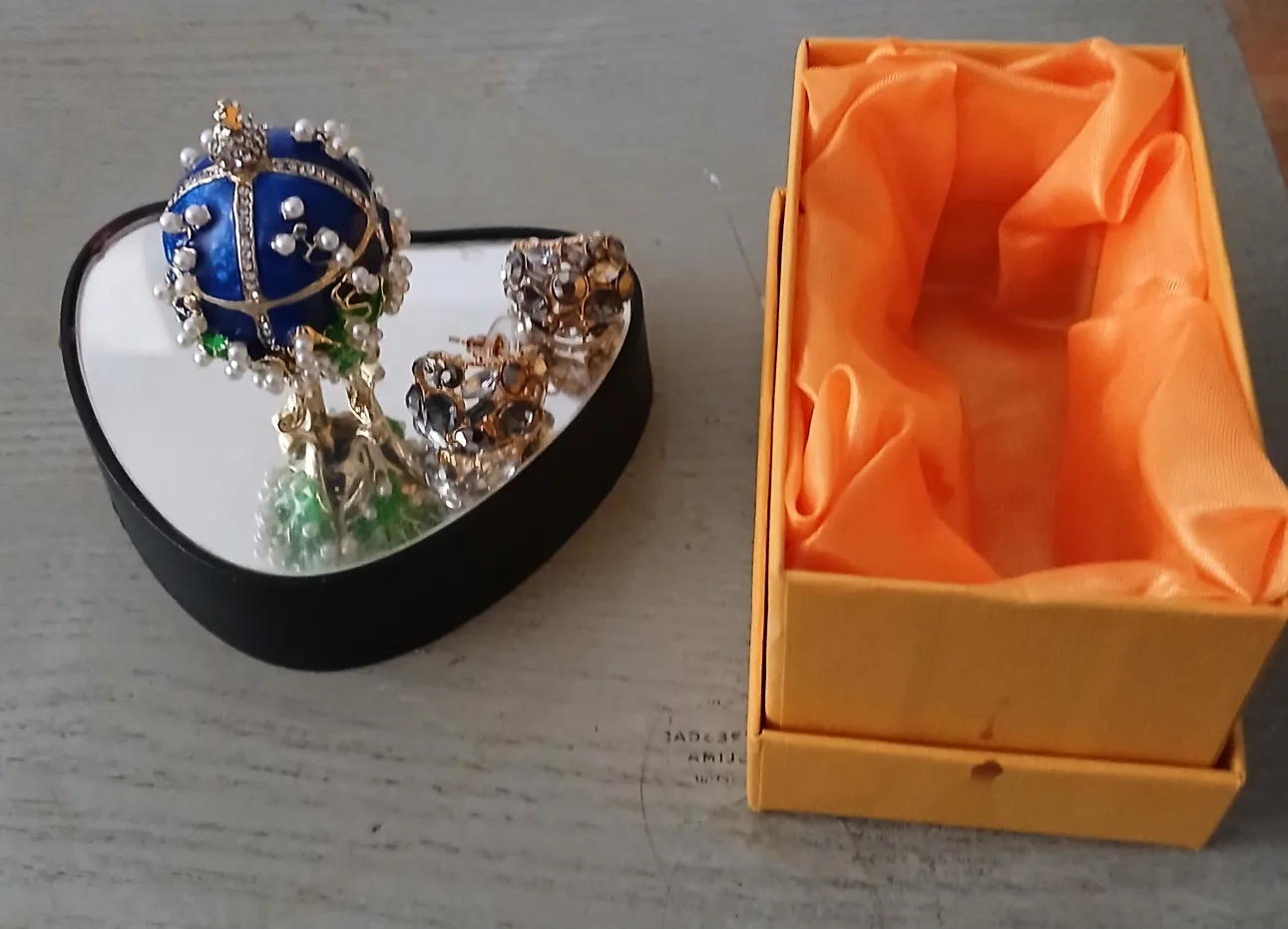 Decorative Egg Trinket Box with Earrings thumbnail