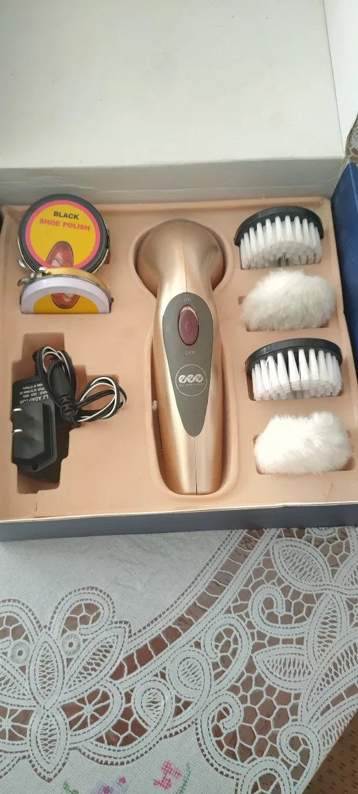 EEE Shoe Polisher Kit image indicator(2)