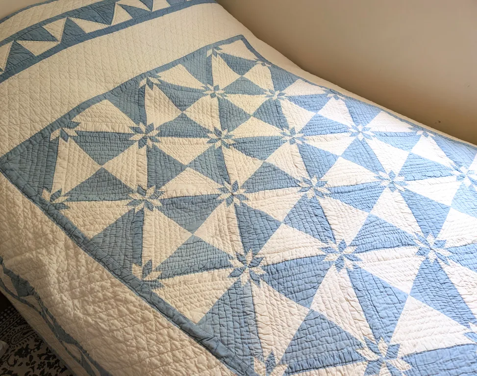 Vintage Hand Stitched Quilt - Hunter's Star image indicator(5)