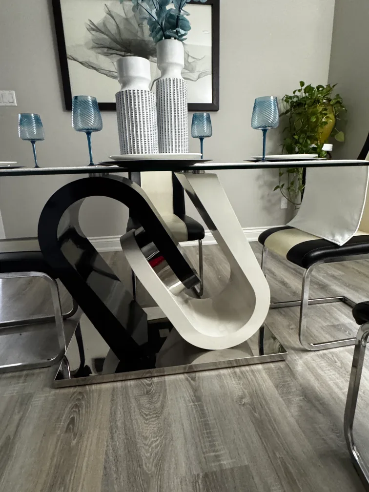 Dining Table with 4 Chairs - Black & White image indicator(4)