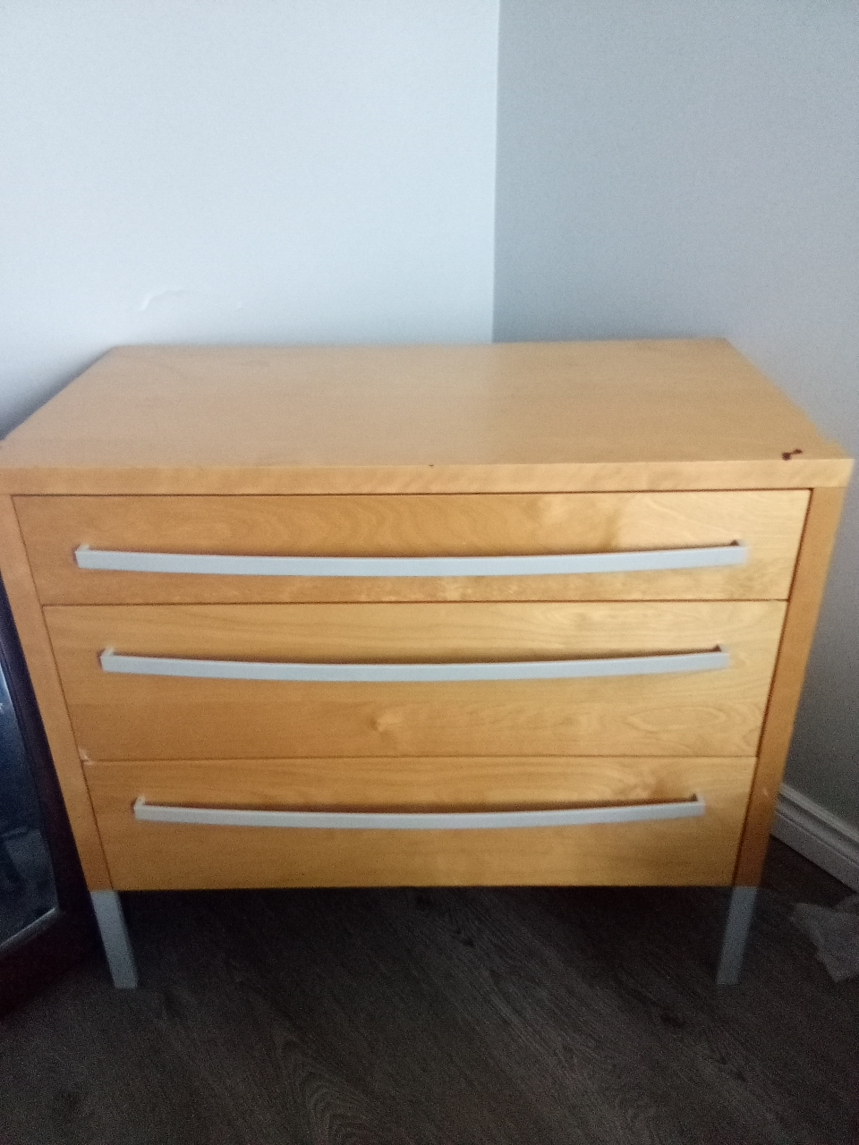 Wooden 3-Drawer Dresser