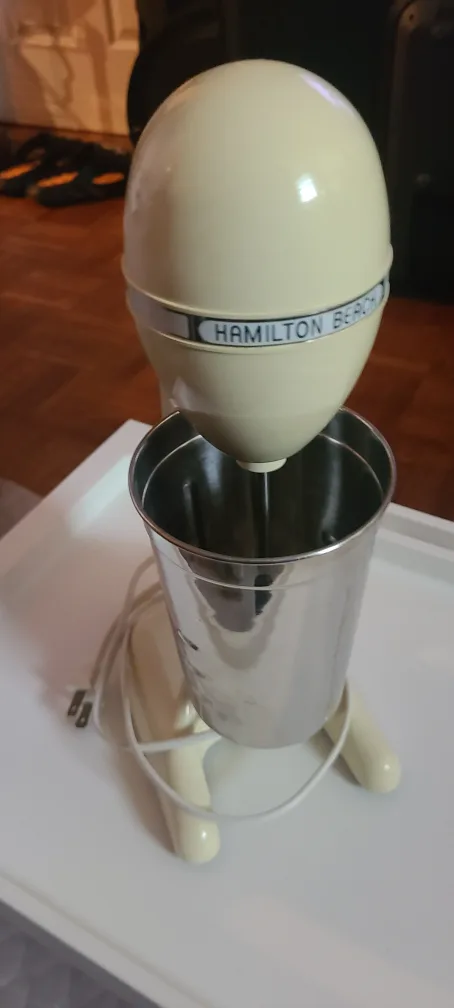 Hamilton Beach Drink Mixer Model DM01 thumbnail