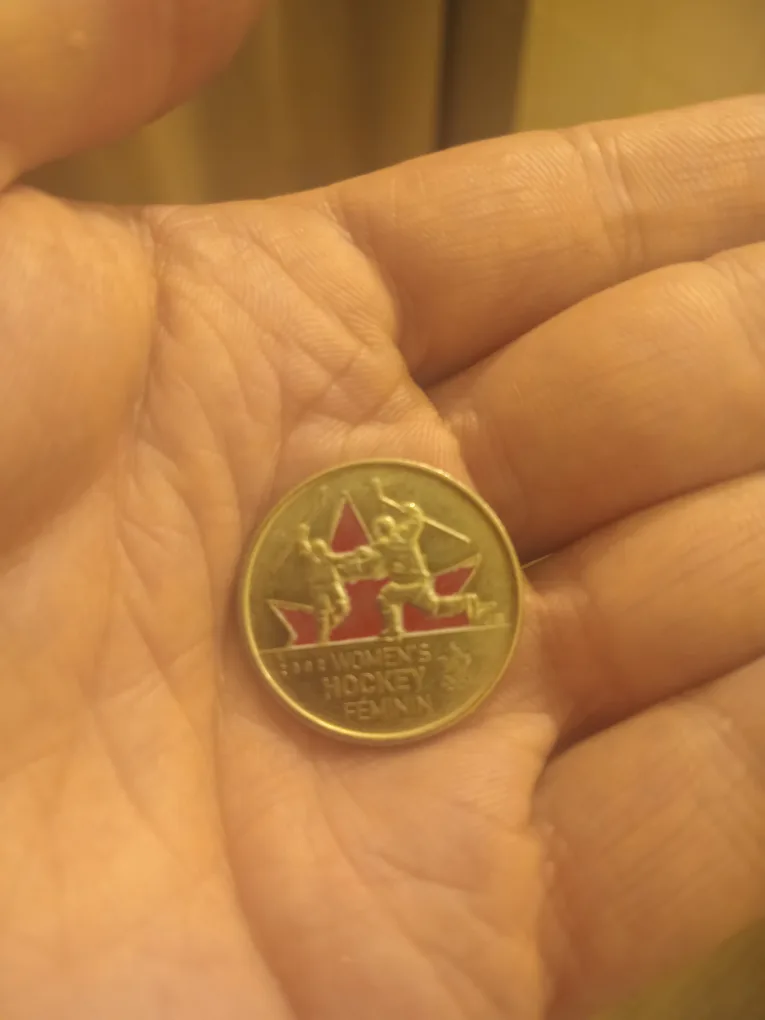Special edition colourized quarter thumbnail