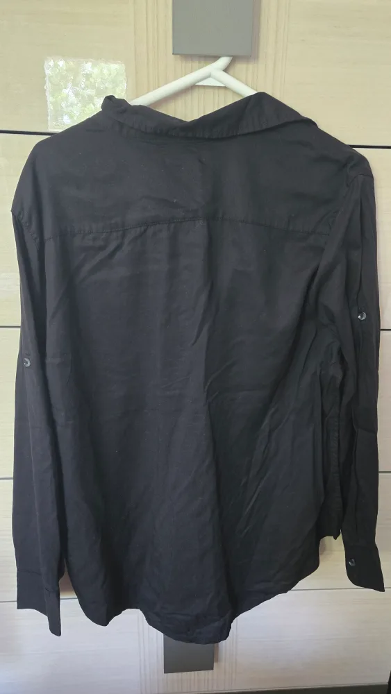 BNWT Womens Shirt image indicator(3)