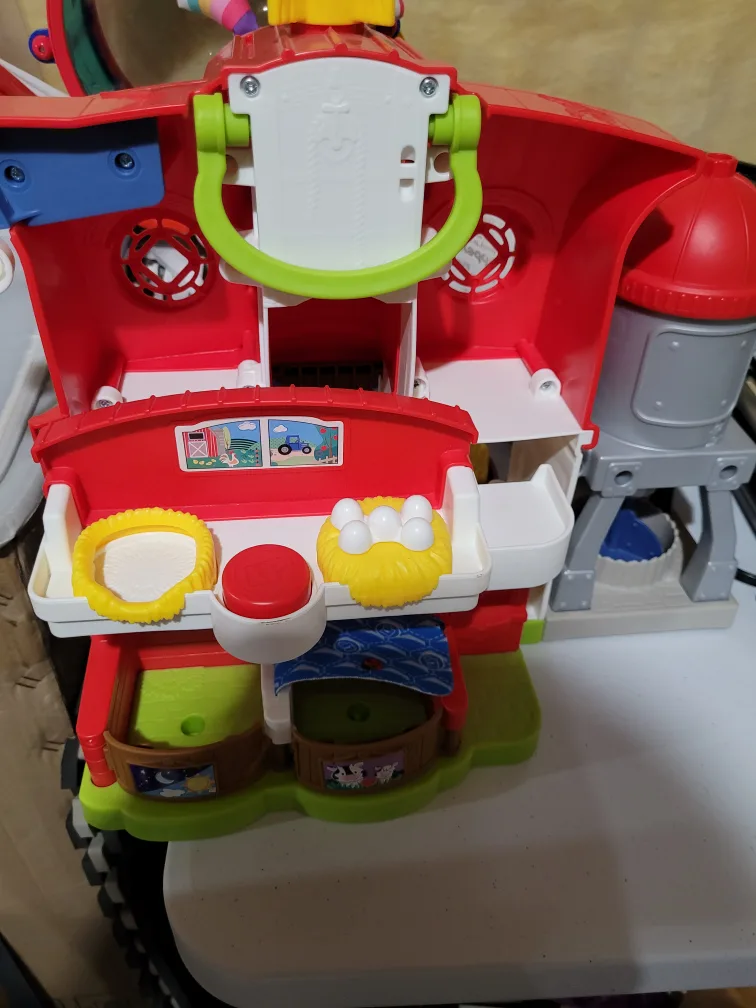 Fisher-Price Little People Animal Farm Playset thumbnail