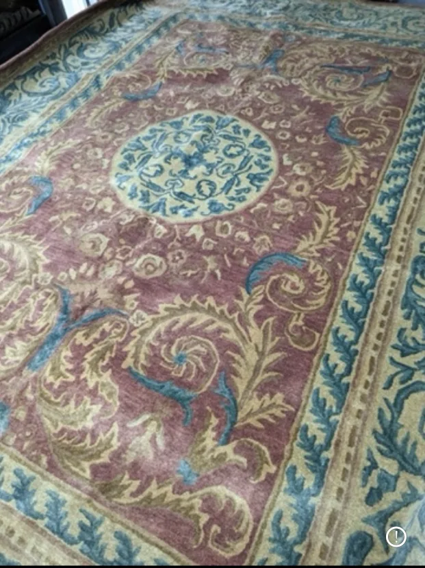 Safavieh Area Rug image indicator(3)