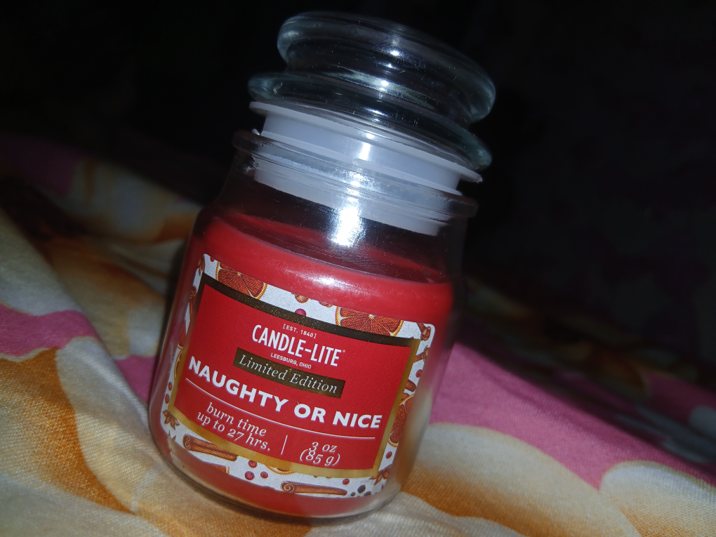 Candle-Lite Naughty or Nice Limited Edition Candle - photo 2