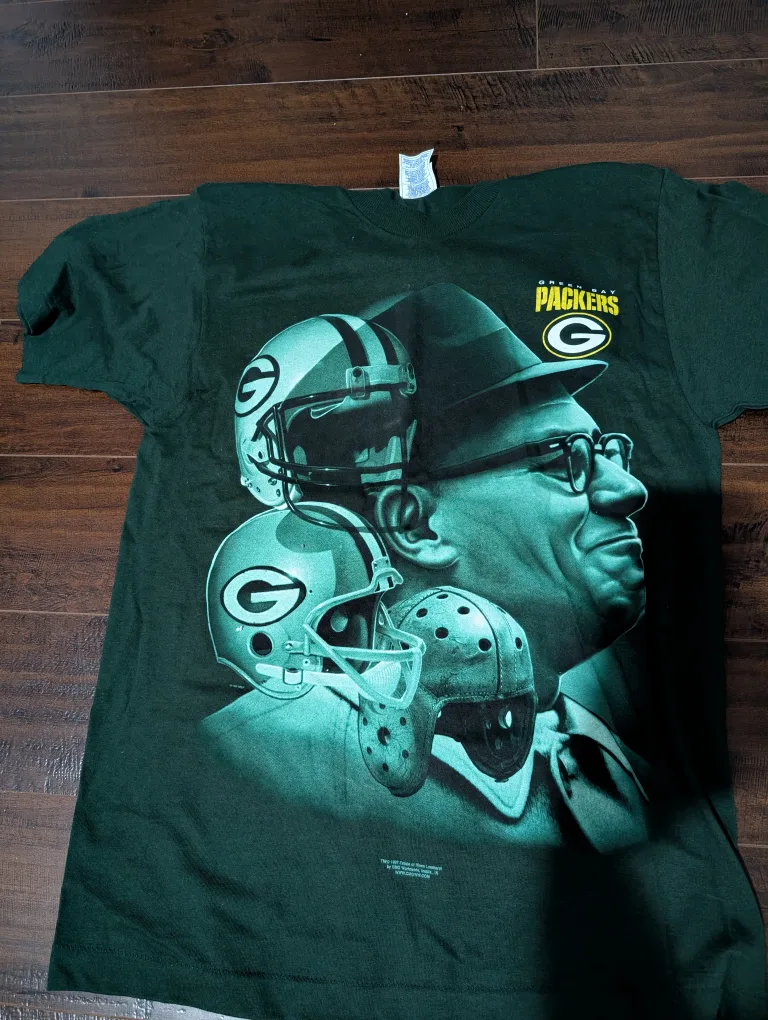 Green Bay Packers T-Shirt thumbnail