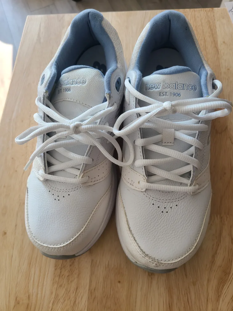 New Balance 928v3 Women's Walking Shoes image indicator(2)