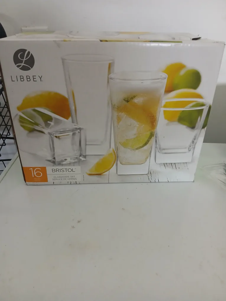 Libbey Bristol 16-Piece Glassware Set thumbnail