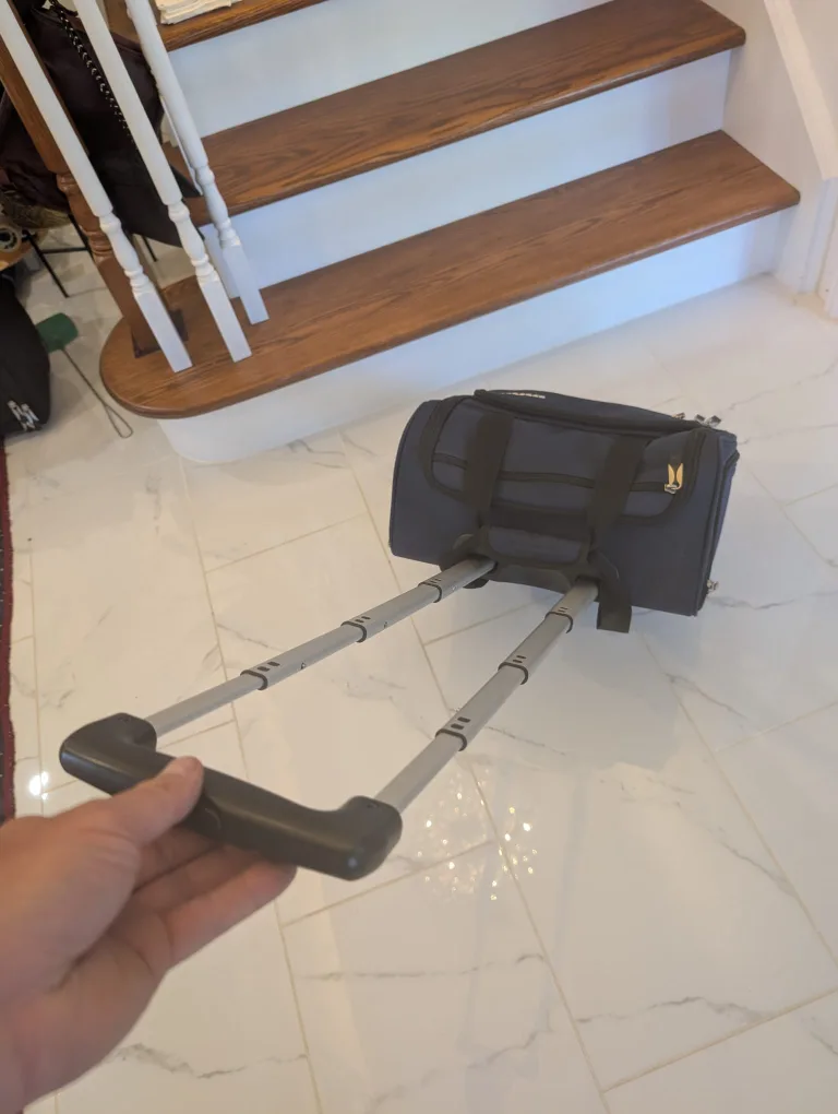 CIAO Wheeled Carry-On Bag - Navy Blue image indicator(3)