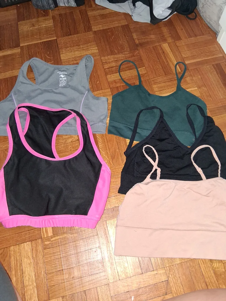 Mixed Lot of Sports Bras & Bralettes image indicator(3)