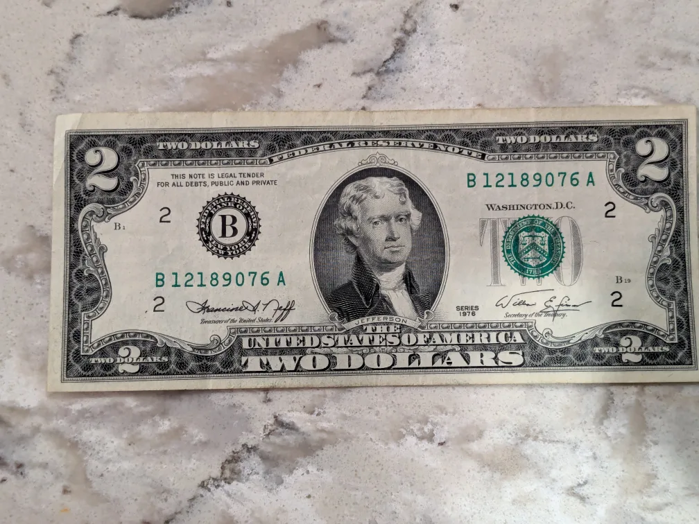 Series of 1976 $2 dollar bill thumbnail