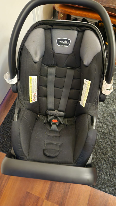 Evenflo Pivot Xpand Travel System - photo 2